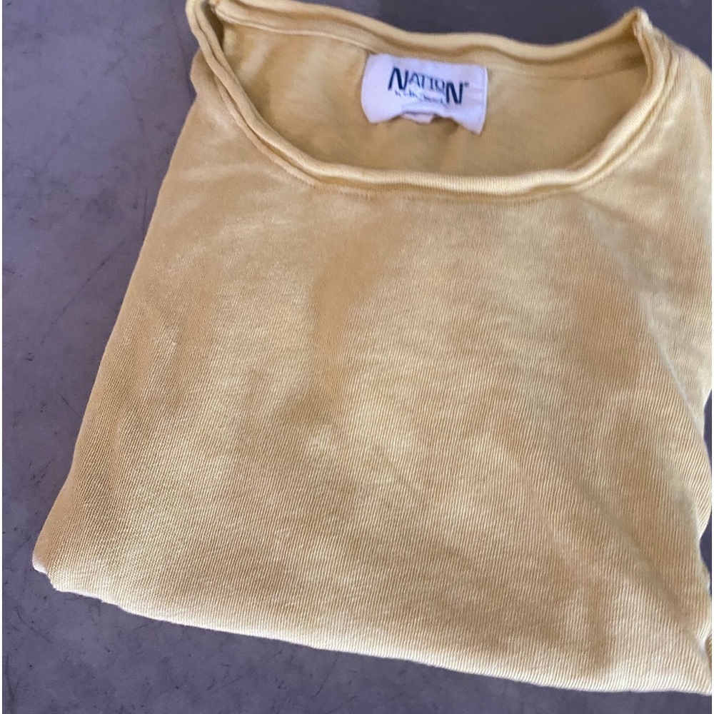 NATION LTD tee! Rolled sleeve and neckline are FUN & UNIQUE 🤩SUPER SOFT & COMFY - Picture 5 of 10